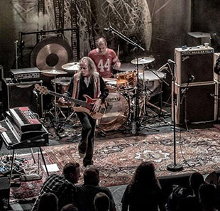 Pop-rock/Folk TRIBUTE TO LED ZEPPELIN by PHYSICAL GRAFFITI (NL/D) VERVIERS
