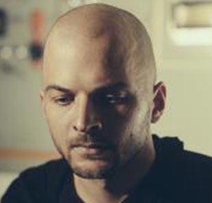 Electronische muziek NILS FRAHM ANTWERPEN - DEURNE Electronische muziek NILS FRAHM ANTWERPEN - DEURNE