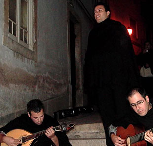 Musiques de France & Europe FADO DE COIMBRA: GRUPO ROMANCE (PORTUGAL),DUO RAPOSO BRUXELLES - BRUSSEL