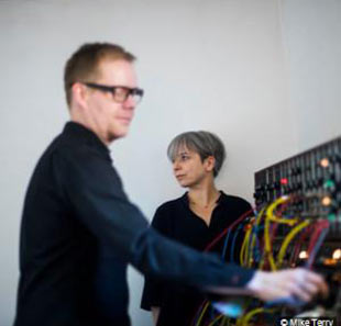 Electronische muziek MAX RICHTER RECOMPOSED + THREE WORLDS PARIS