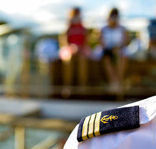 CROISIÈRE APÉRO 1H - VIN/BIÈRE CROISIÈRE APÉRO 1H - VIN/BIÈRE