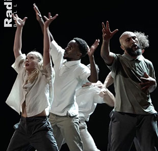 Hedendaagse dans PRELUDE / CIE ACCRORAP-KADER ATTOU Festival Karavel 17 CALUIRE ET CUIRE